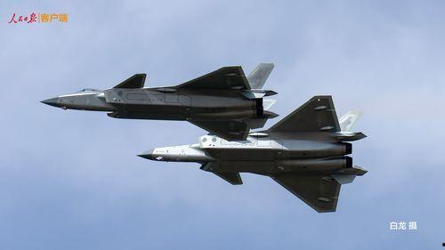 国产高清战机图片视频,翱翔蓝天，捍卫家园的钢铁雄鹰
